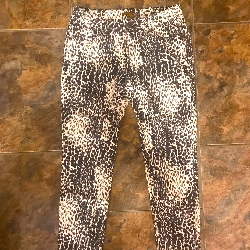 Copper Key black and white cheetah print skinny jeans.